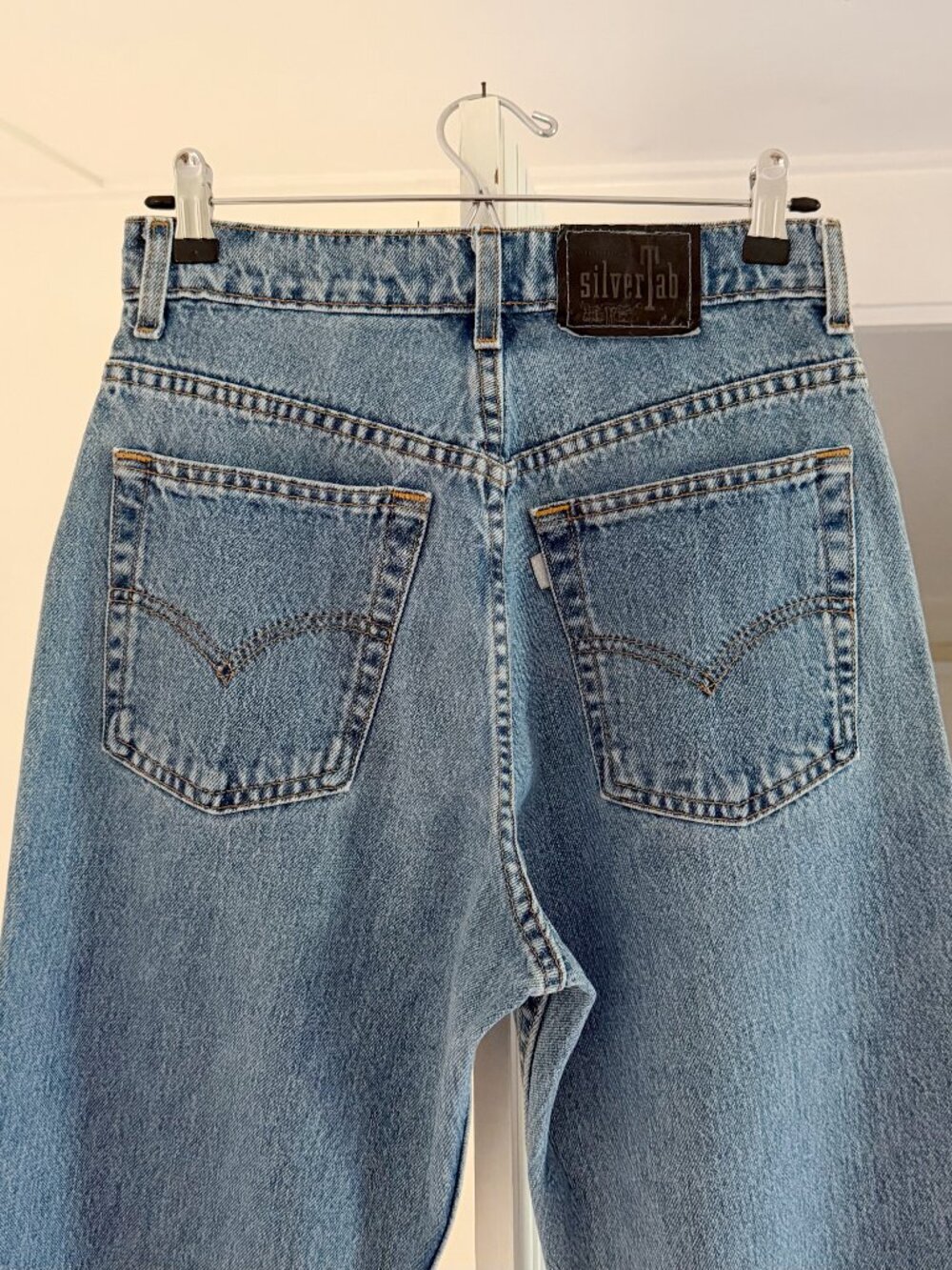 Levi's SilverTab Loose Vintage '97 Straight Leg Jeans Size 9 Long - Picture 7 of 11